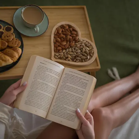 Beachfront White With Private Swimming Pool Βίλα *