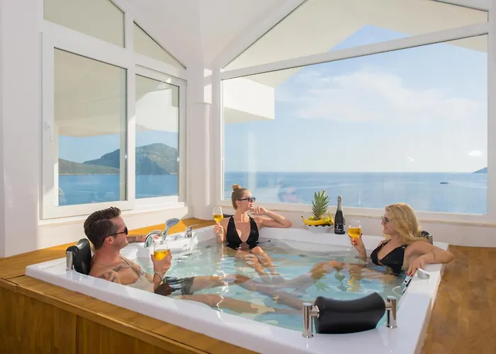 Beachfront White With Private Swimming Pool Villa