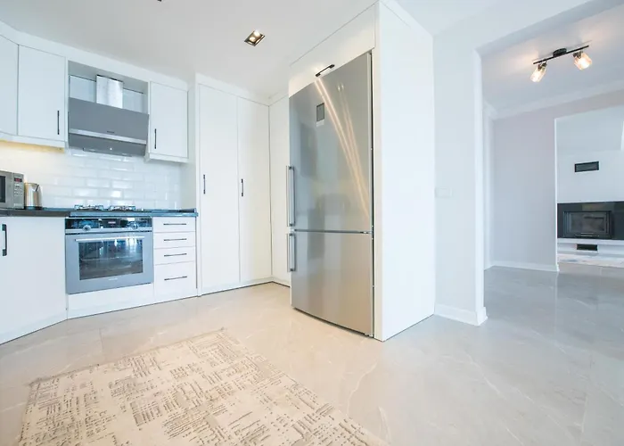 Beachfront White With Private Swimming Pool Villa *