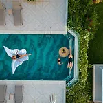 Beachfront White With Private Swimming Pool Kalkan