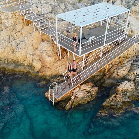 Beachfront White With Private Swimming Pool * Kalkan