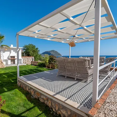 Beachfront White With Private Swimming Pool * Kalkan