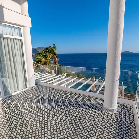 Villa Beachfront White With Private Swimming Pool Kalkan