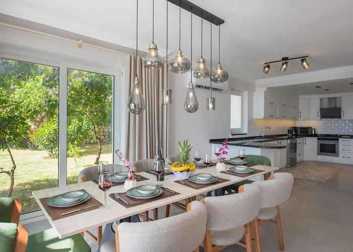 Villa Beachfront White Wıth Private Swimming Pool Kalkan