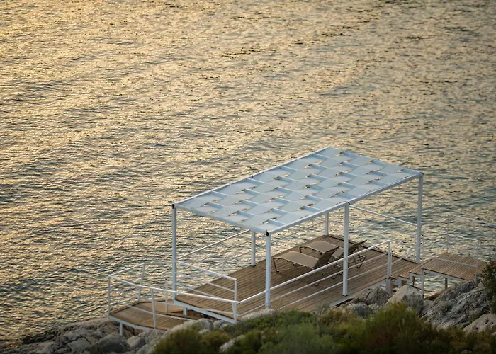 Villa Beachfront White Wıth Private Swimming Pool Kalkan