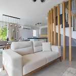 Beachfront White With Private Swimming Pool *
